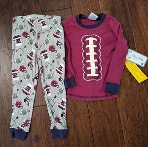 BNWT Boys 3T Football Pajamas - 2 Piece